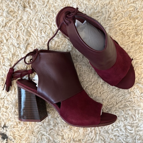 NEW Kenneth Cole Reaction Reach The Stars Peep Toe Burgundy Leather Bootie - Picture 10 of 16